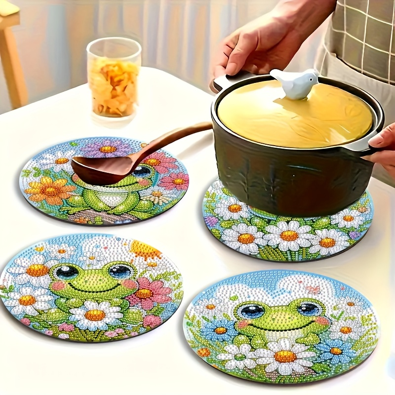 Resin Art Table - 4-piece frog patterned wooden diamond dining