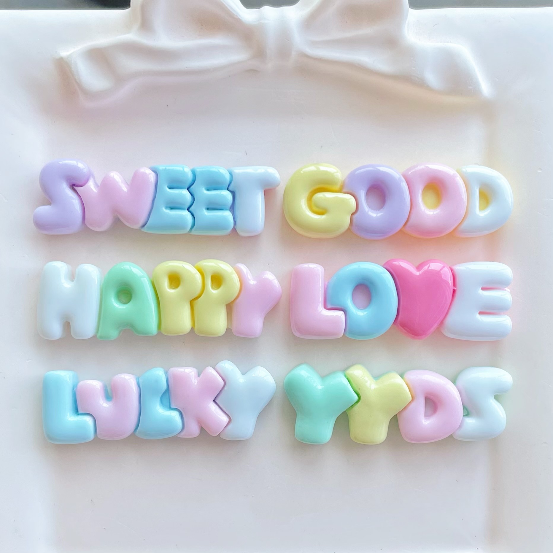 10-30Pcs Color Letter Planar R - Resin Art Letter Keychain 리뷰 및 가격